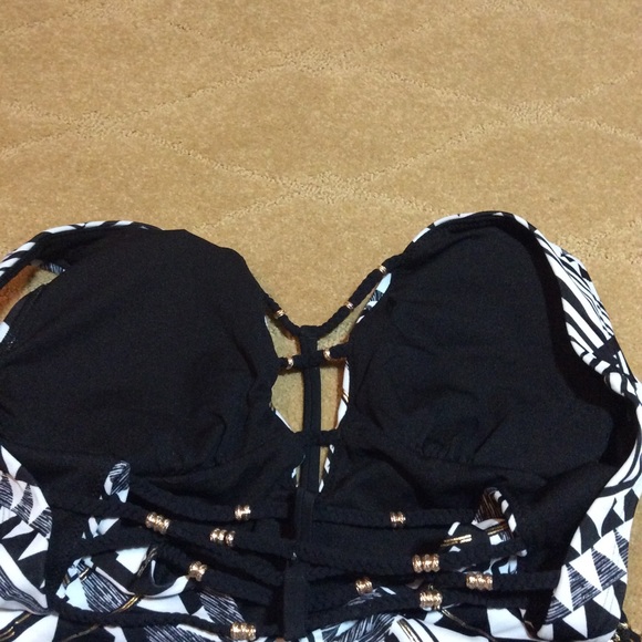 Ashley Graham X S4A NWOT One-Piece Swimsuit, 4 - Picture 10 of 11